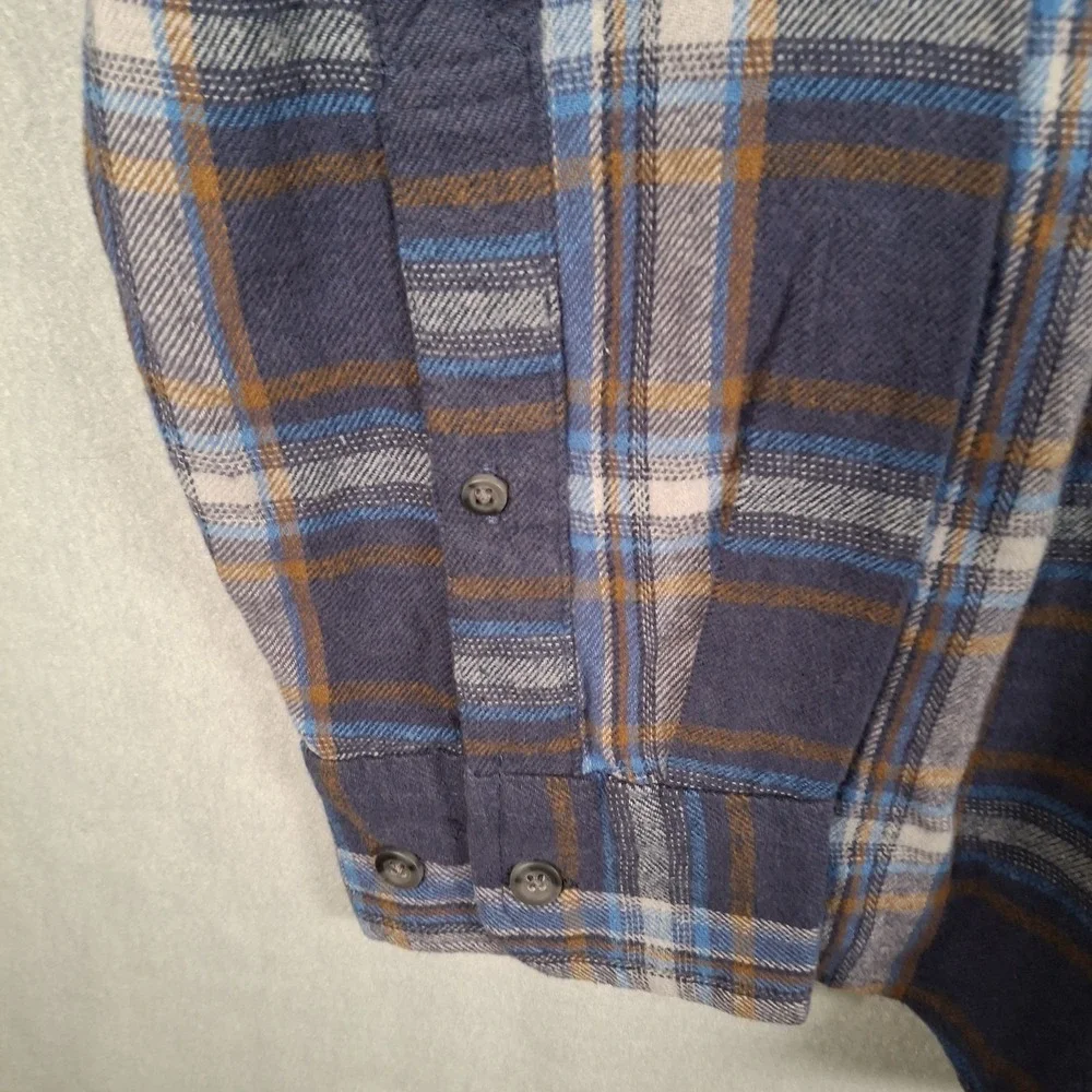 Eddie Bauer Shirt Mens Medium Insignia Blue Canyon Plaid Twill Flannel Button Up